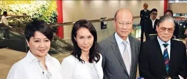 澳门赌牌最新动态，六张赌场牌照花落谁家？今日图片资讯一览澳门6张赌牌在哪几家了呢图片最新消息今天开奖