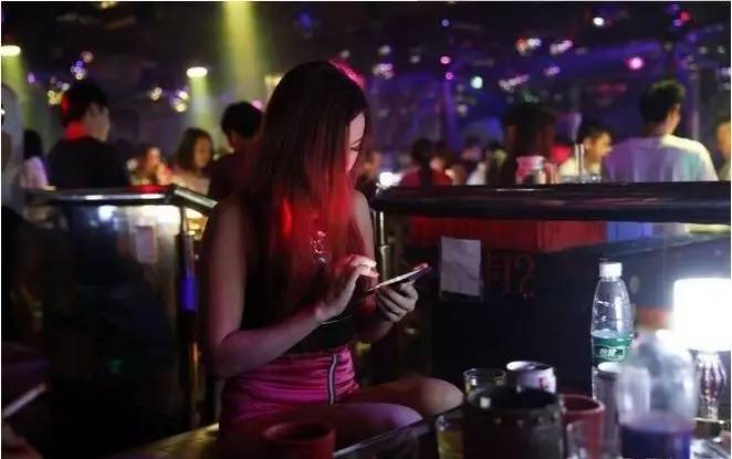 澳门神秘女赌客，揭秘一夜赢千万的传说人物与故事真相澳门6万赢一亿女赌客是谁啊视频在线看免费