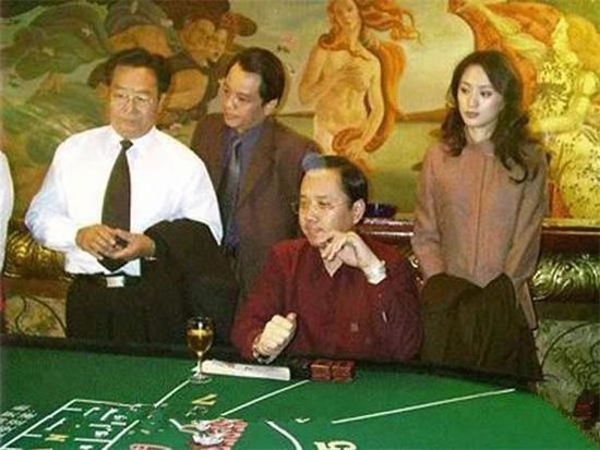 澳门6万赢一亿女赌客传奇，真相揭秘与视频完整版分享澳门6万赢一亿女赌客是真的吗视频播放完整版